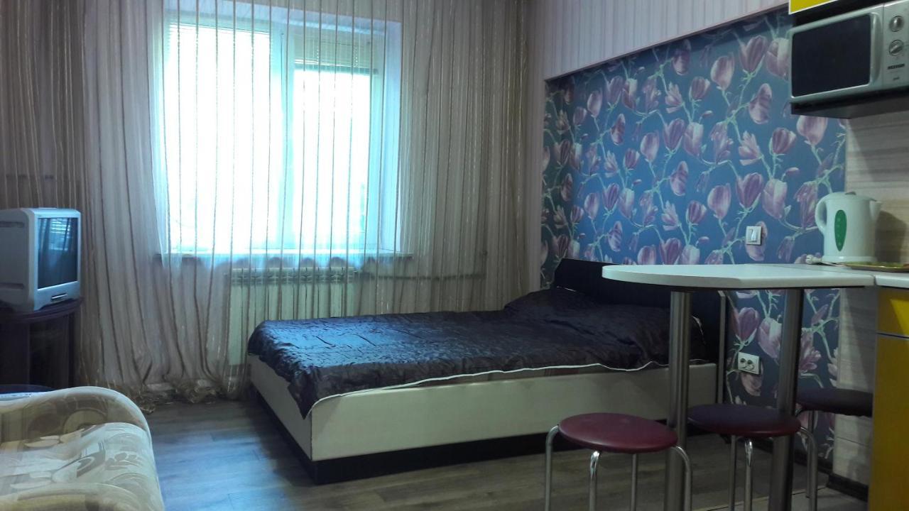 Apartment Derzhavinskaya Charków Zewnętrze zdjęcie